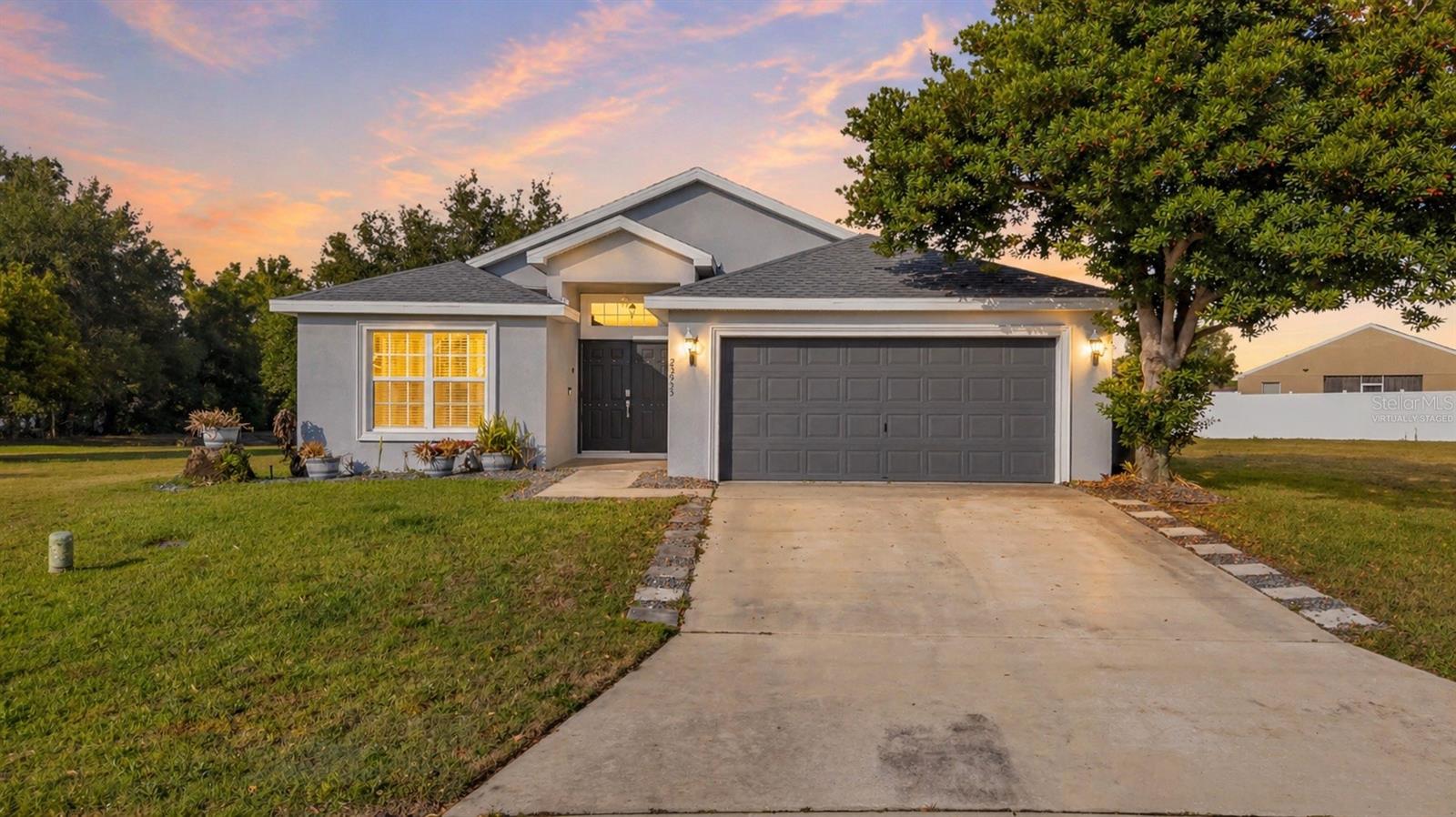 23905 Narrowleaf Court, FL