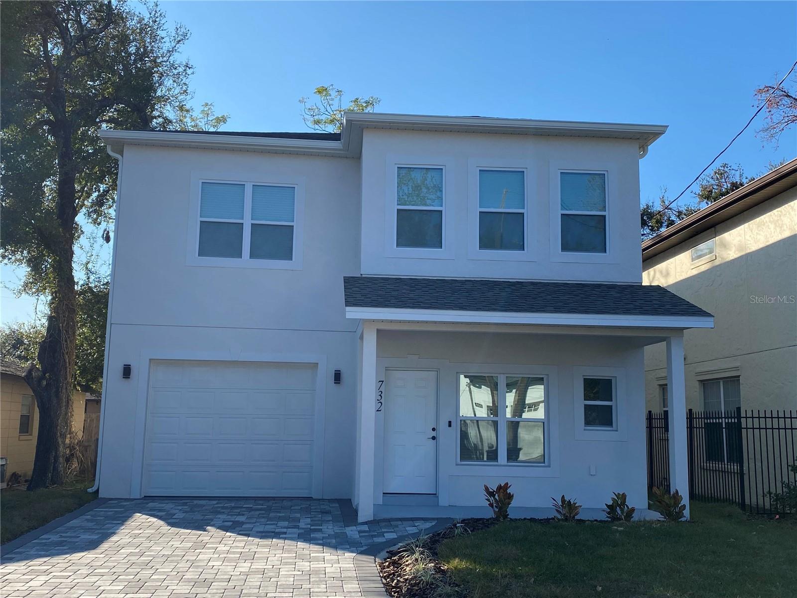 732 Lee Avenue, FL