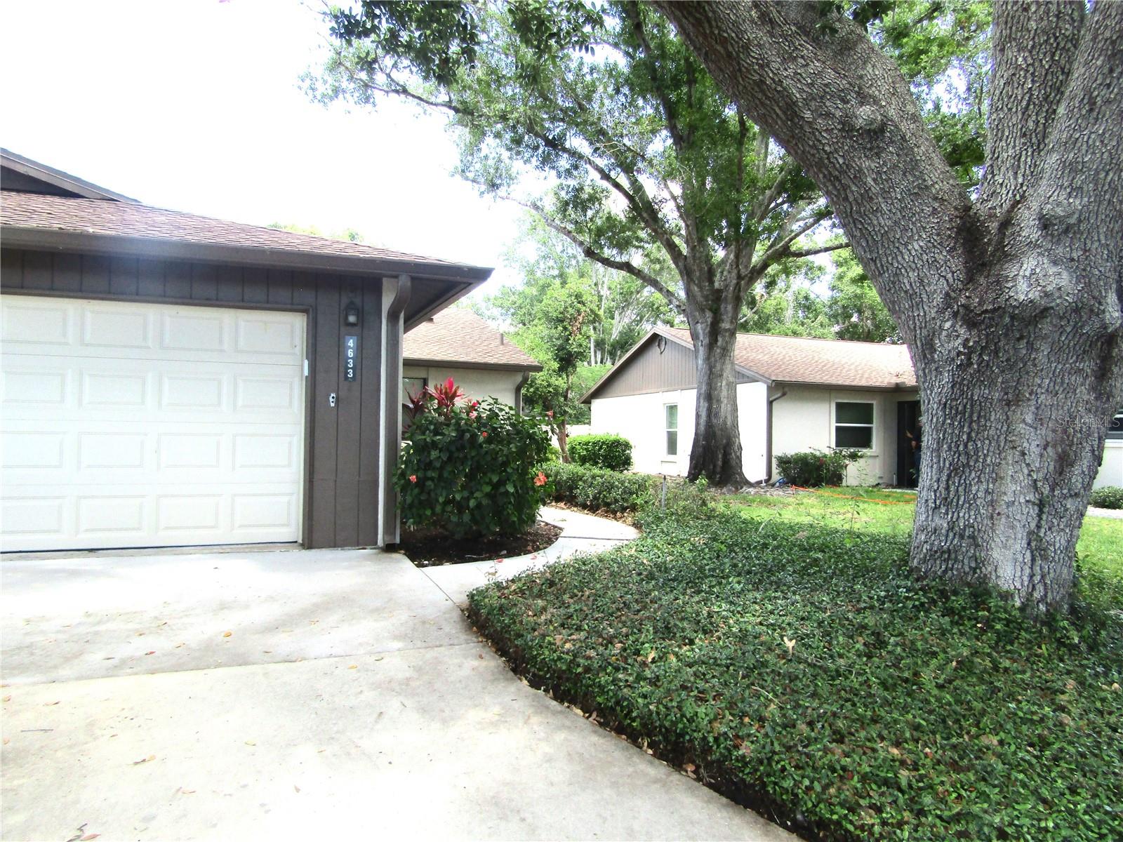 4633 Oak Hill Drive, FL