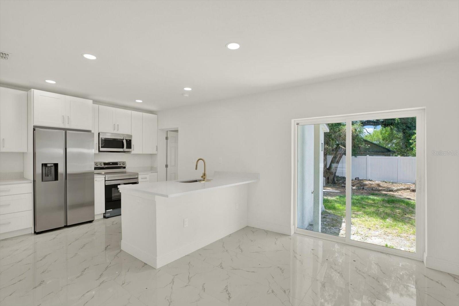 1209 33rd Avenue, FL
