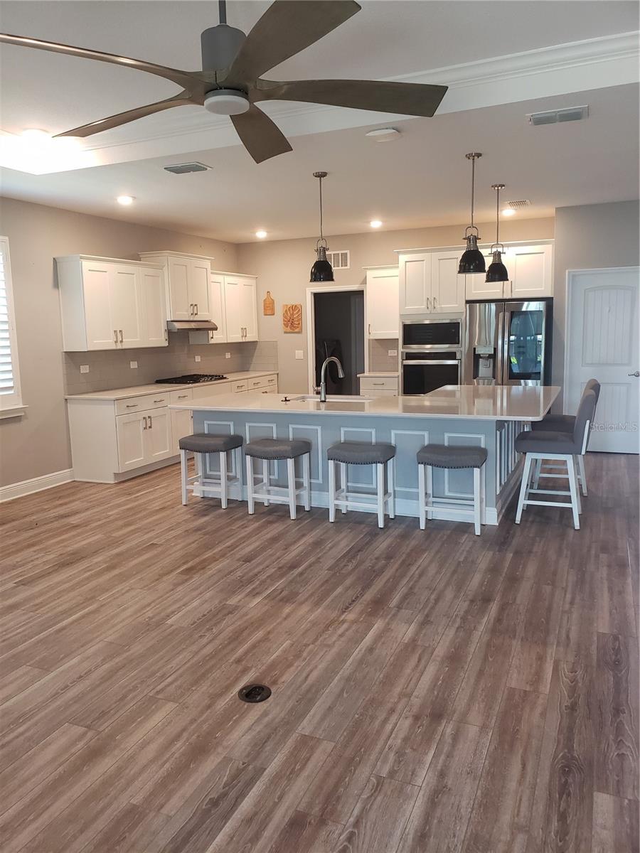 9013 79th Lane, FL