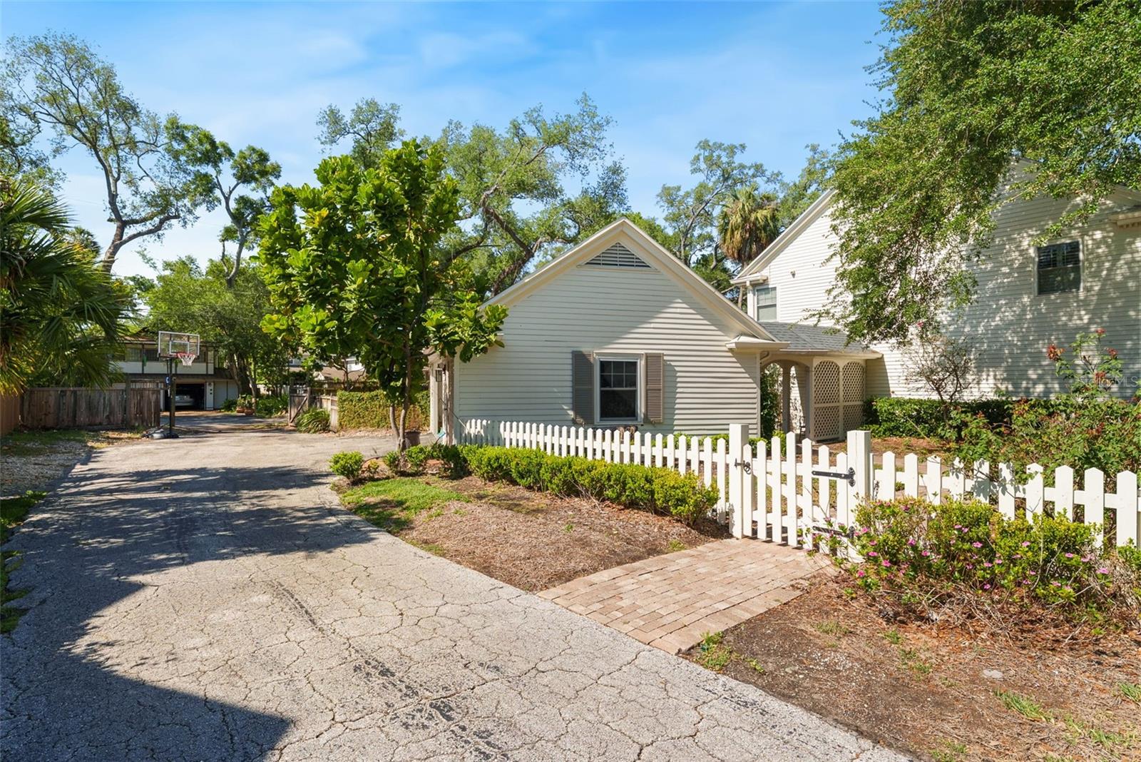 4412 Brookwood Drive, FL