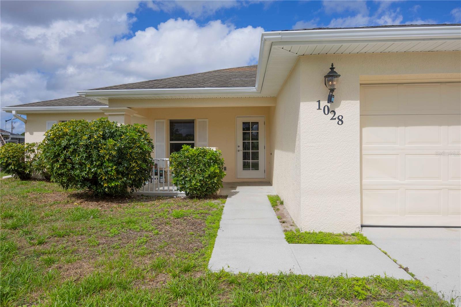 1028 Columbus Boulevard, FL