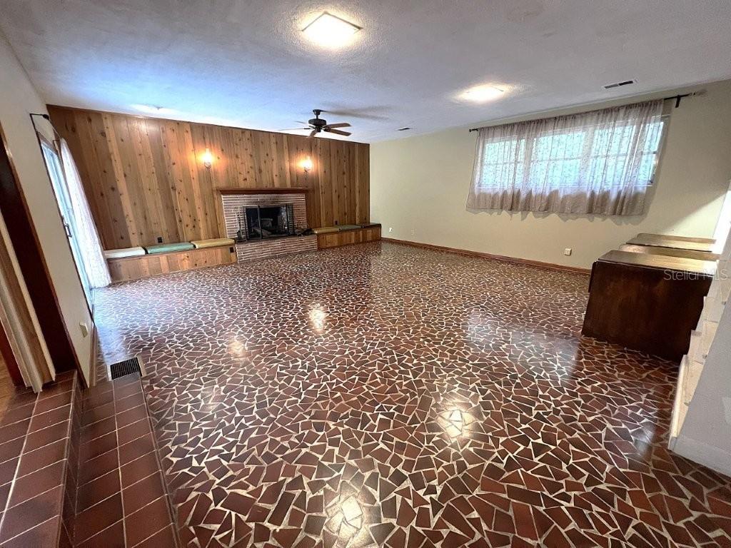 106 38th Street, FL