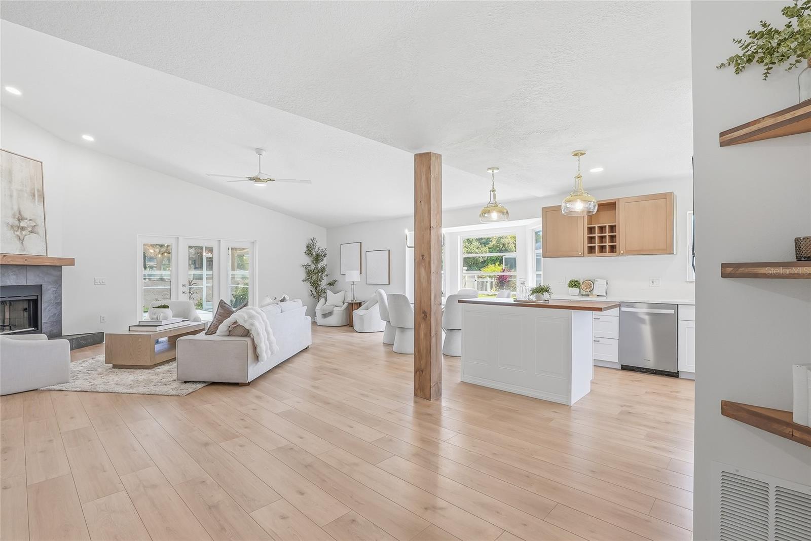 6119 55th Avenue Circle, FL