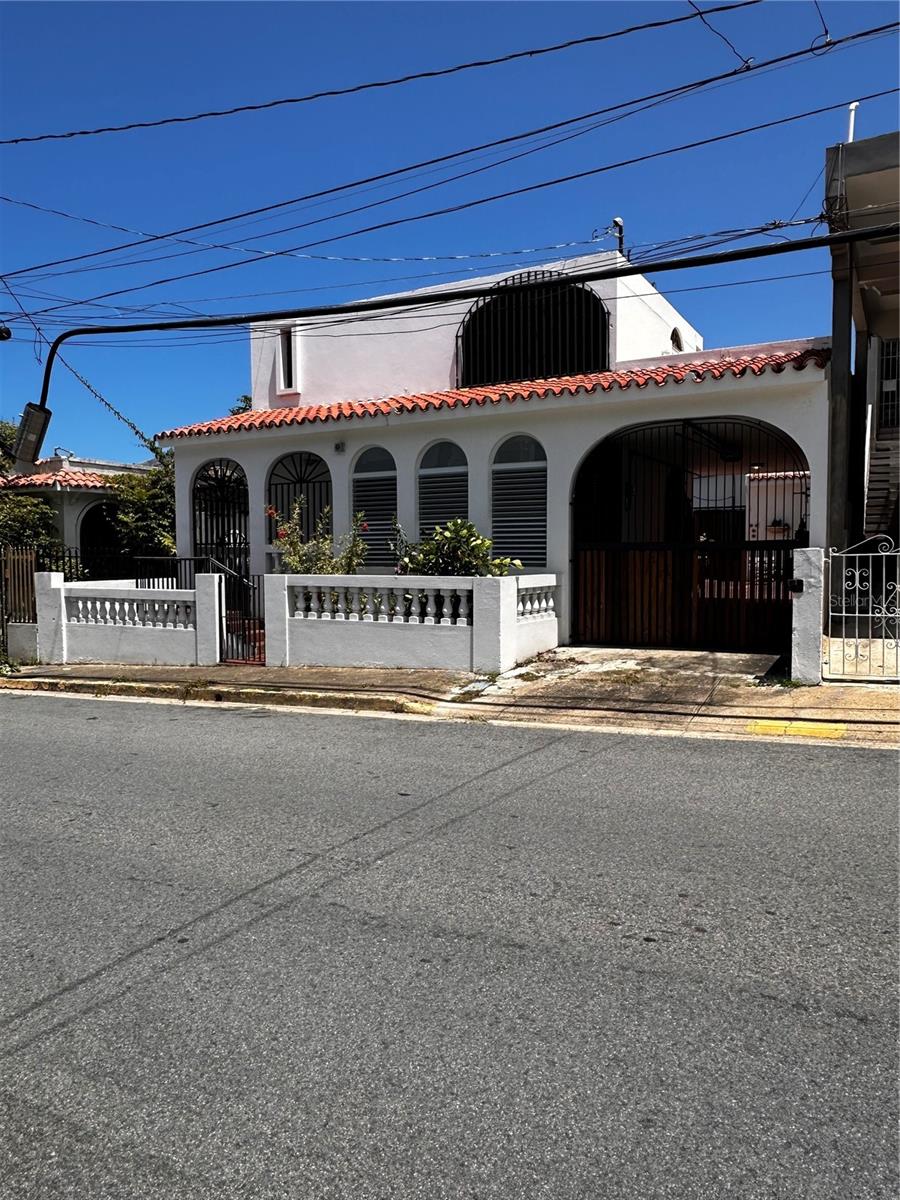 205 Las Flores Street, PR