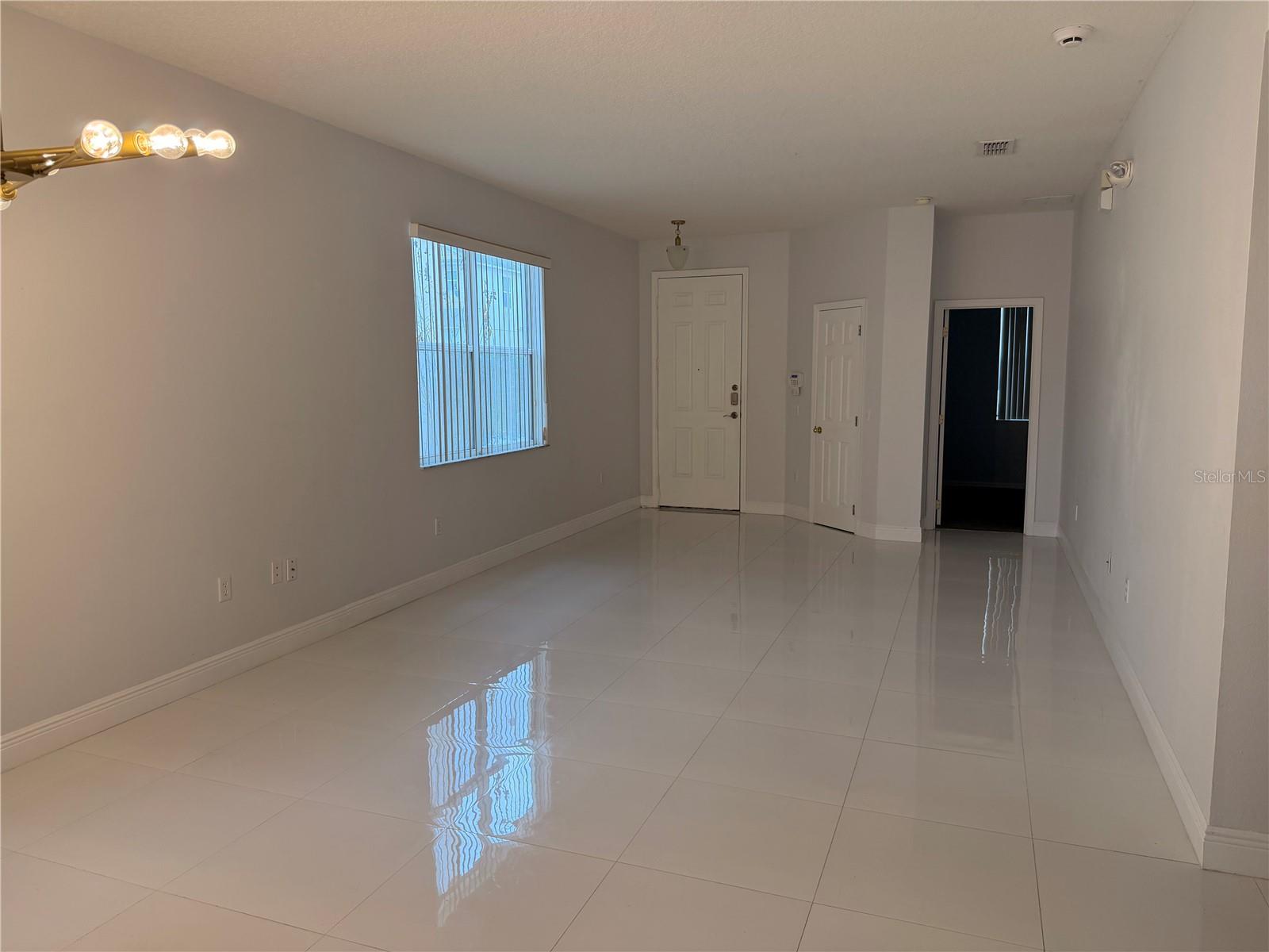 1112 Pine Ridge Drive, FL