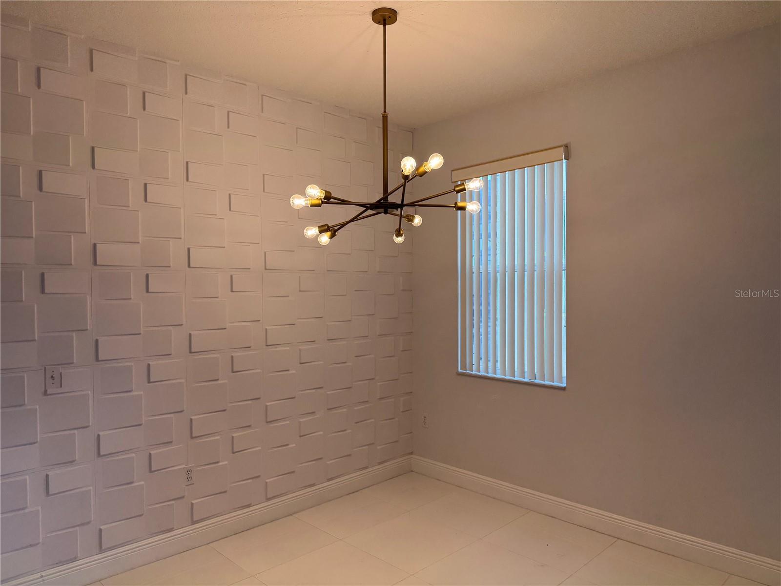 1112 Pine Ridge Drive, FL