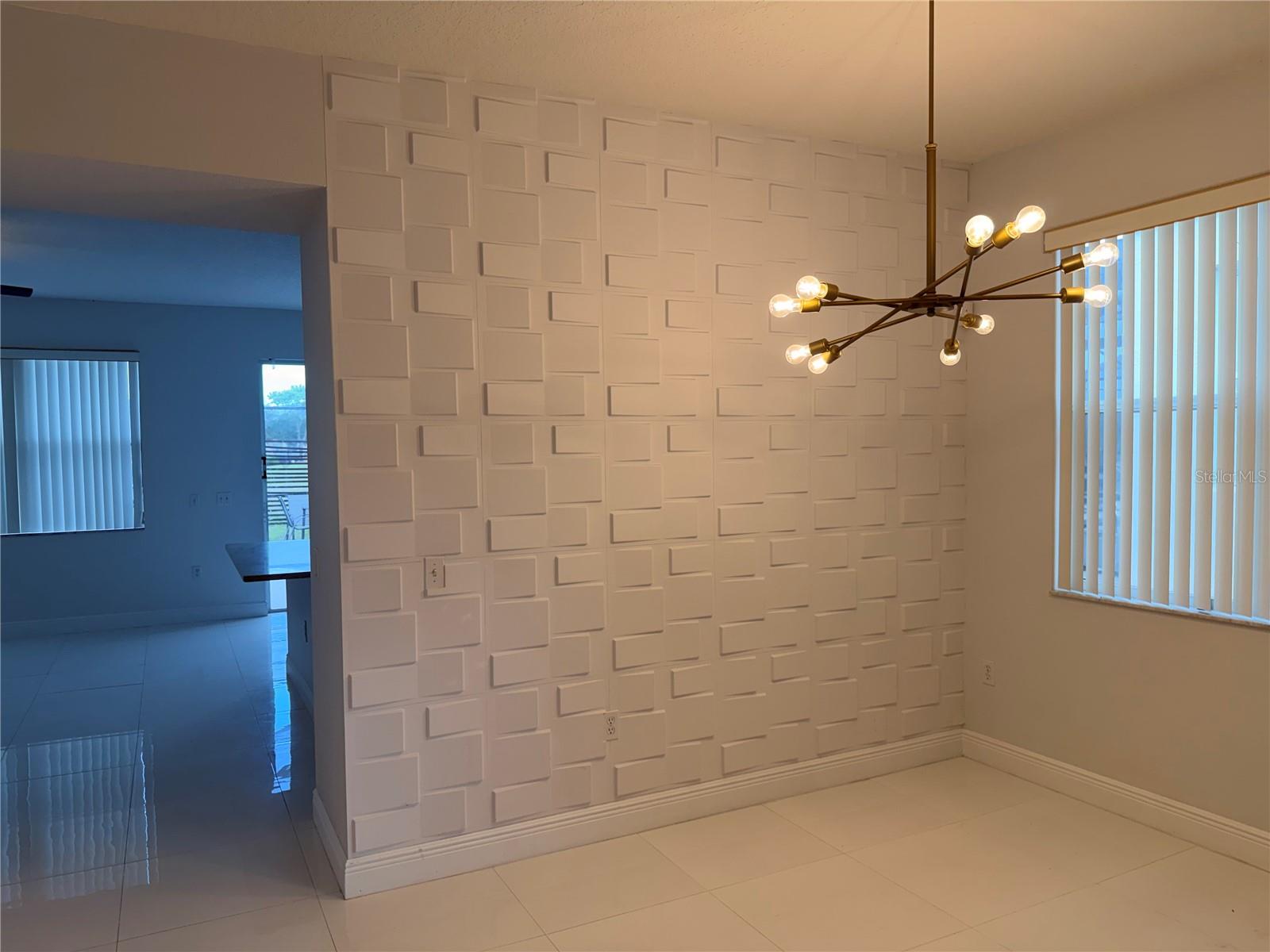 1112 Pine Ridge Drive, FL