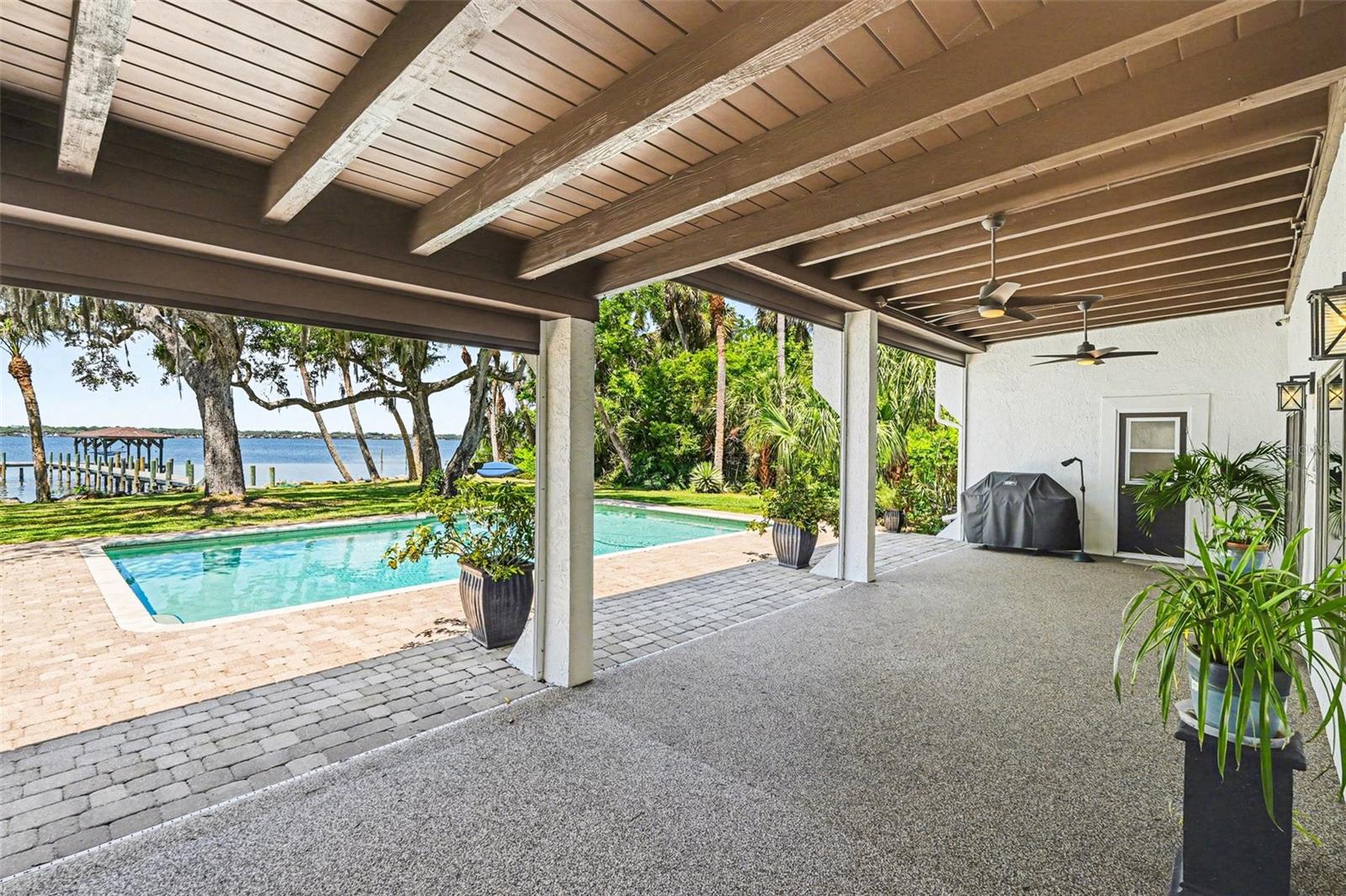 4137 Crooked Mile Road, FL