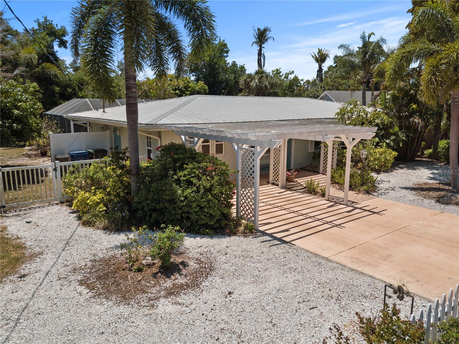 7860 Holiday Drive, FL