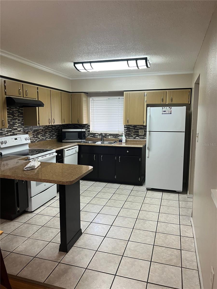 2777 Poinciana Boulevard, FL