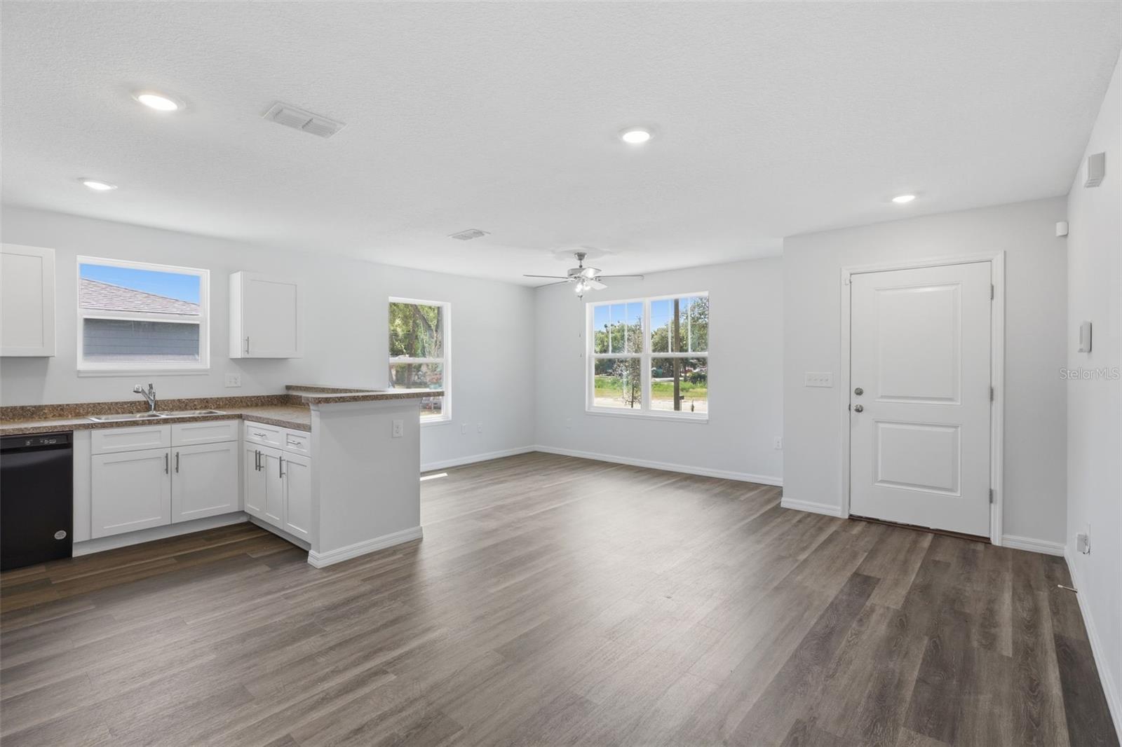 3411 Warren Sapp Drive, FL