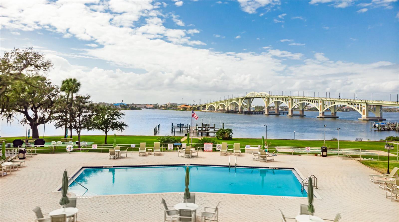 1224 Peninsula Drive, FL