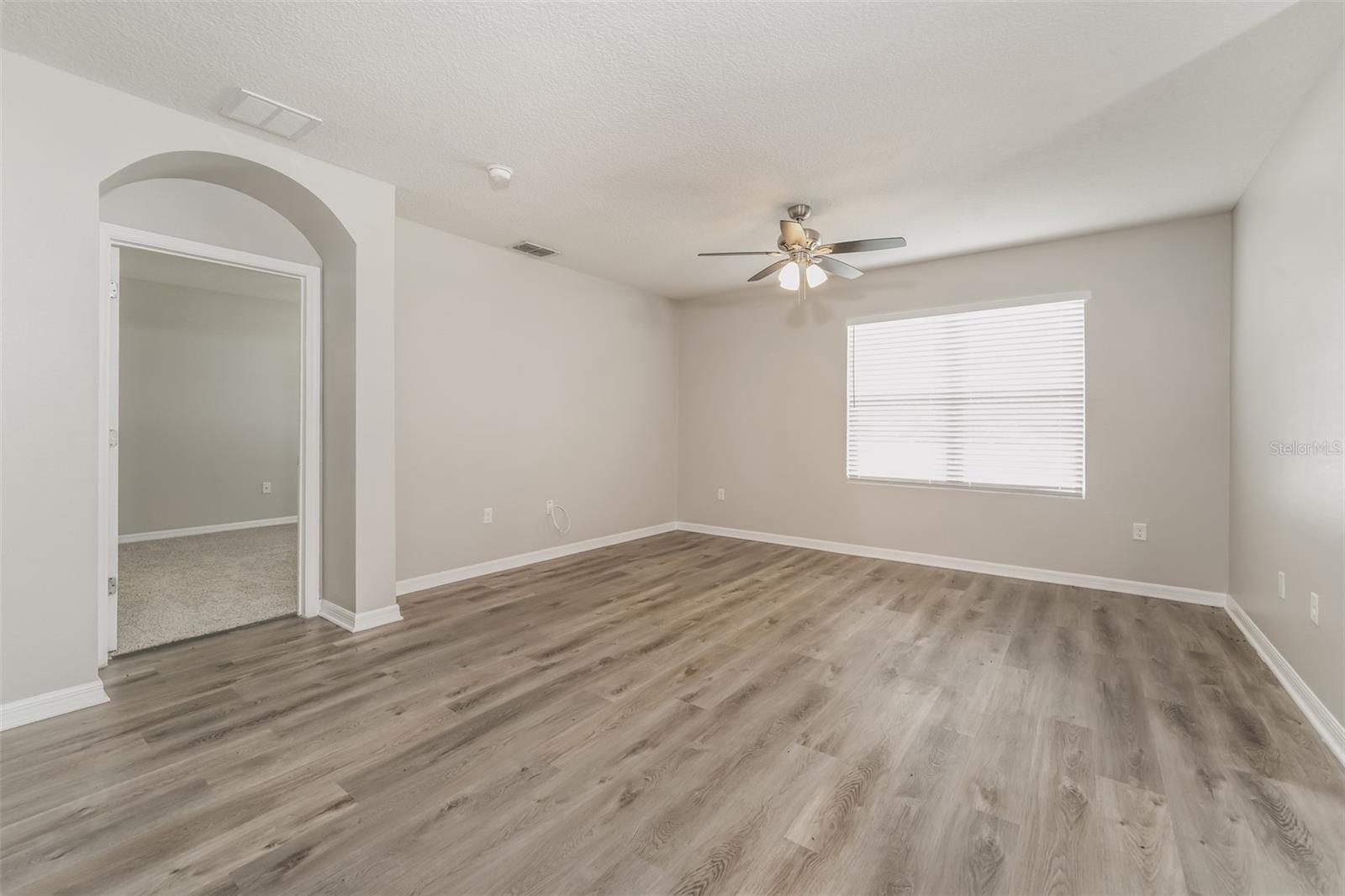 203 Bella Drive, FL