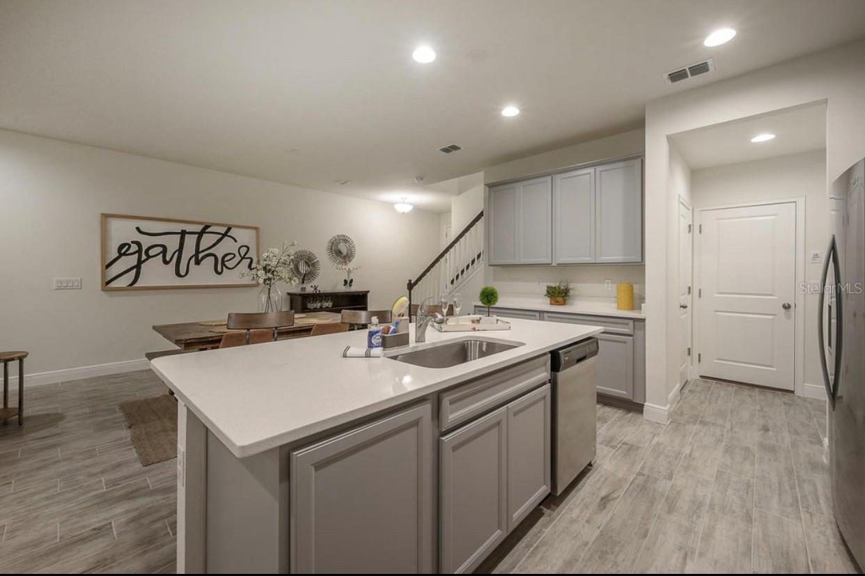 10128 Newel Valley Loop, FL