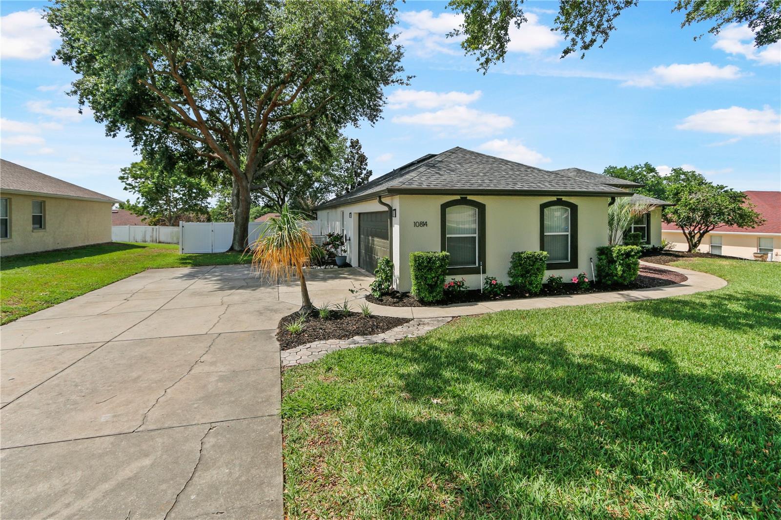 10814 Vineyard Court, FL