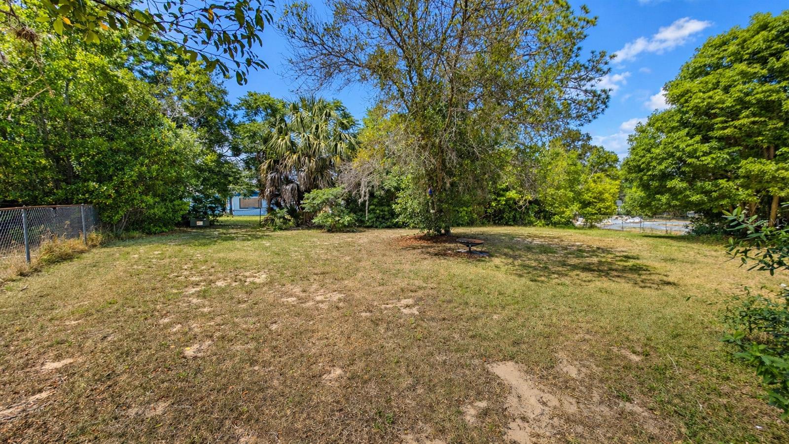 2 Clear Place, FL