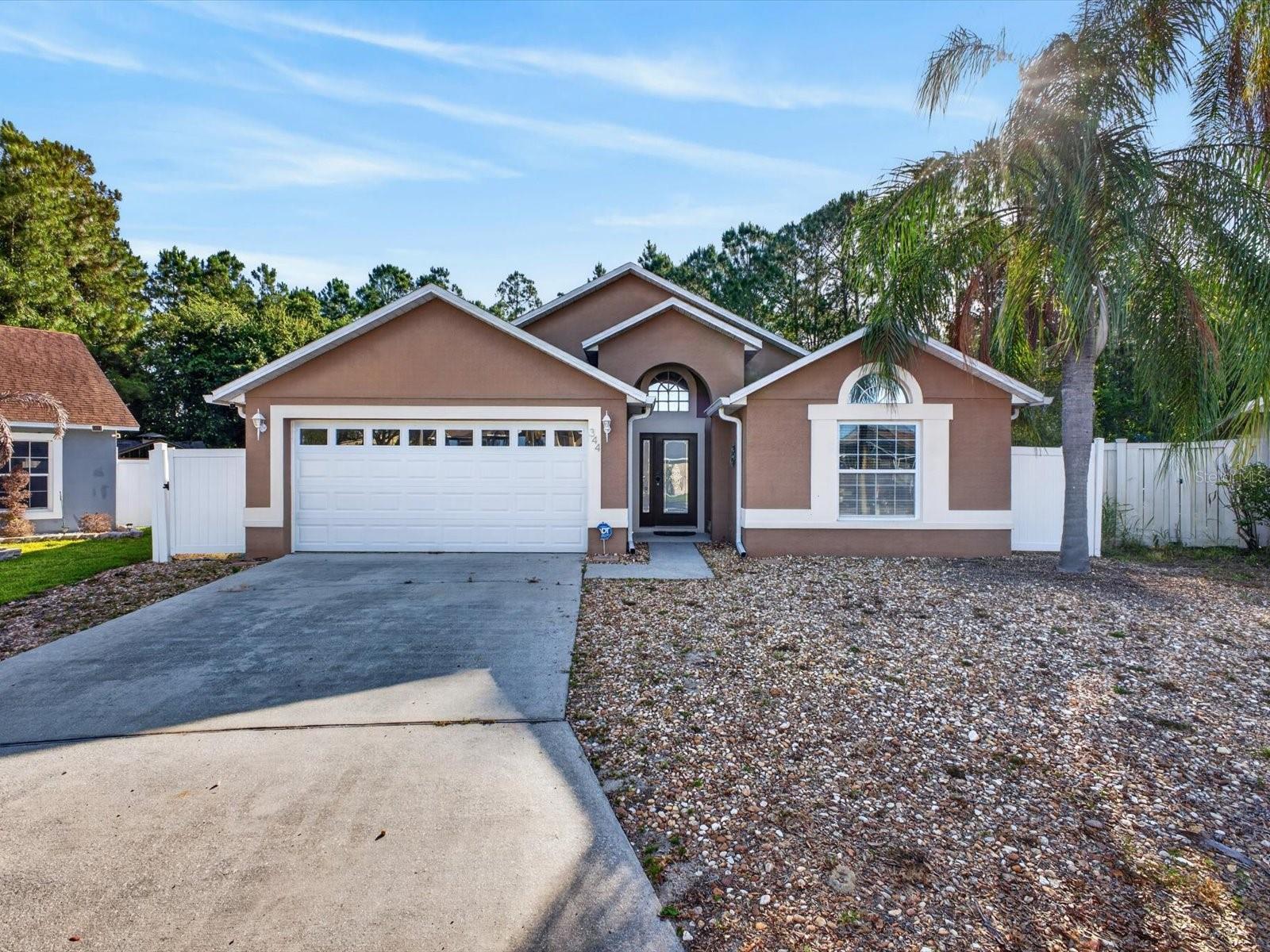 344 Lake Shore Parkway, FL