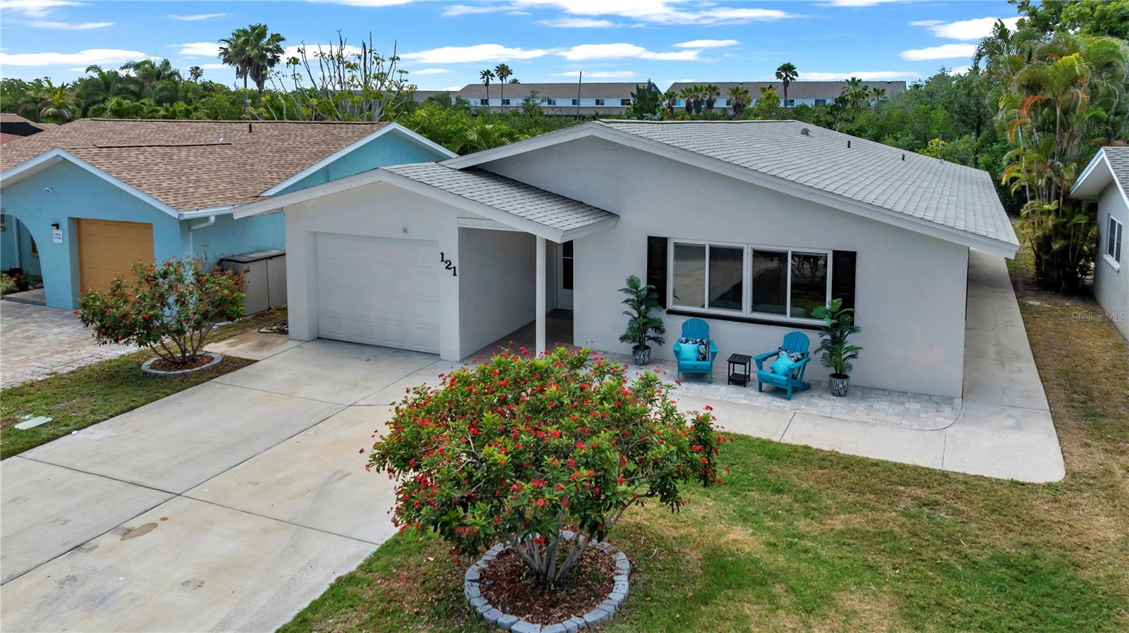 121 10th Ave, FL