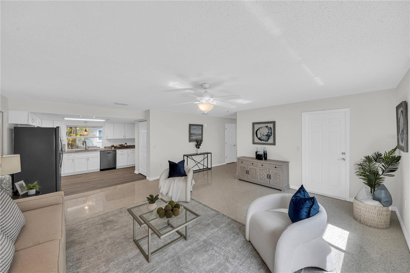 121 10th Ave, FL