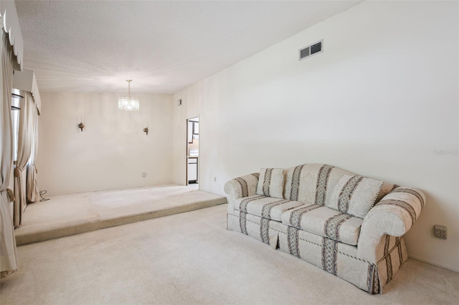 608 Wavecrest Drive, FL