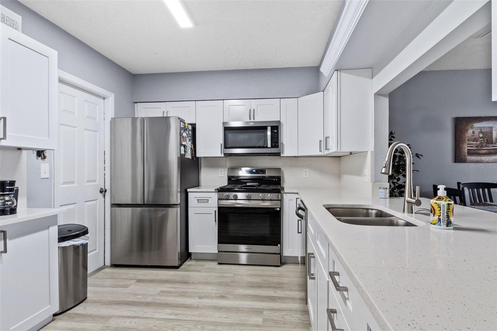 2330 Royal Isle, FL
