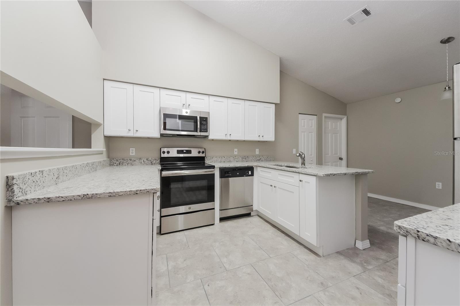 945 Delano Court, FL