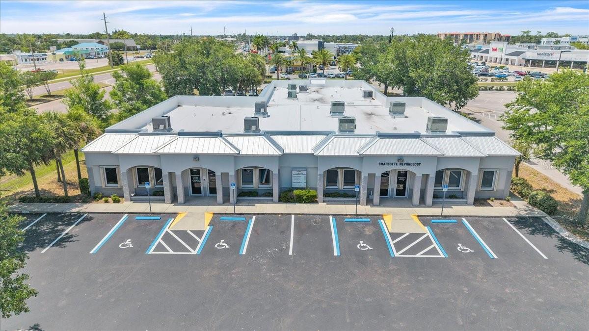3300 Tamiami Trail, FL