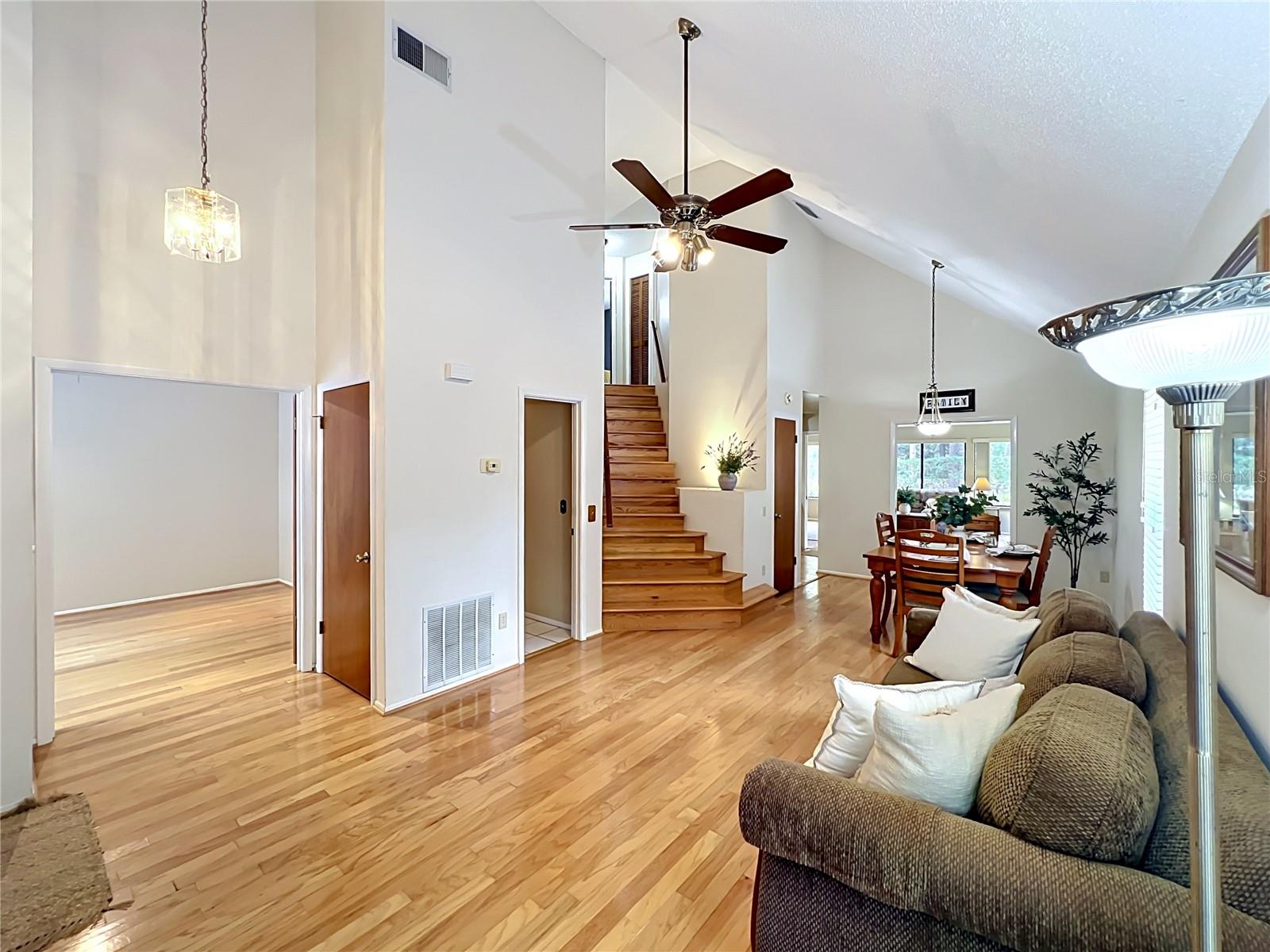 944 Southridge Trail, FL