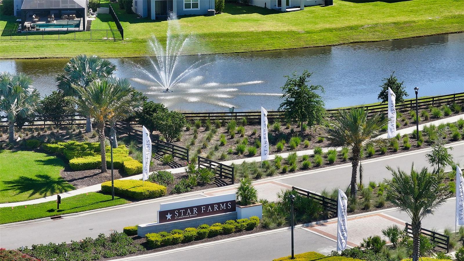 17624 Crescent Moon Loop, FL