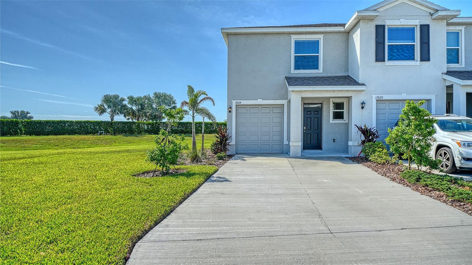 17624 Crescent Moon Loop, FL