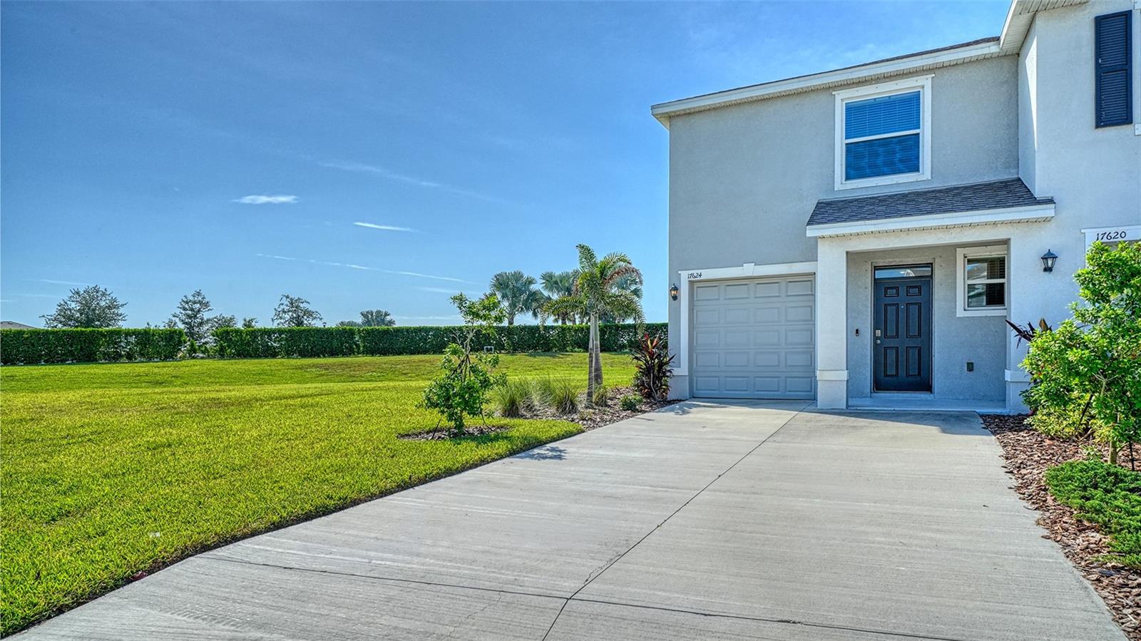 17624 Crescent Moon Loop, FL
