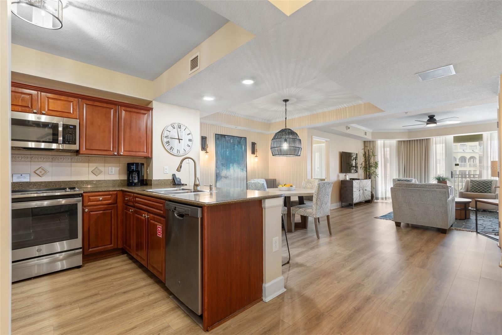 200 Ocean Crest Drive, FL