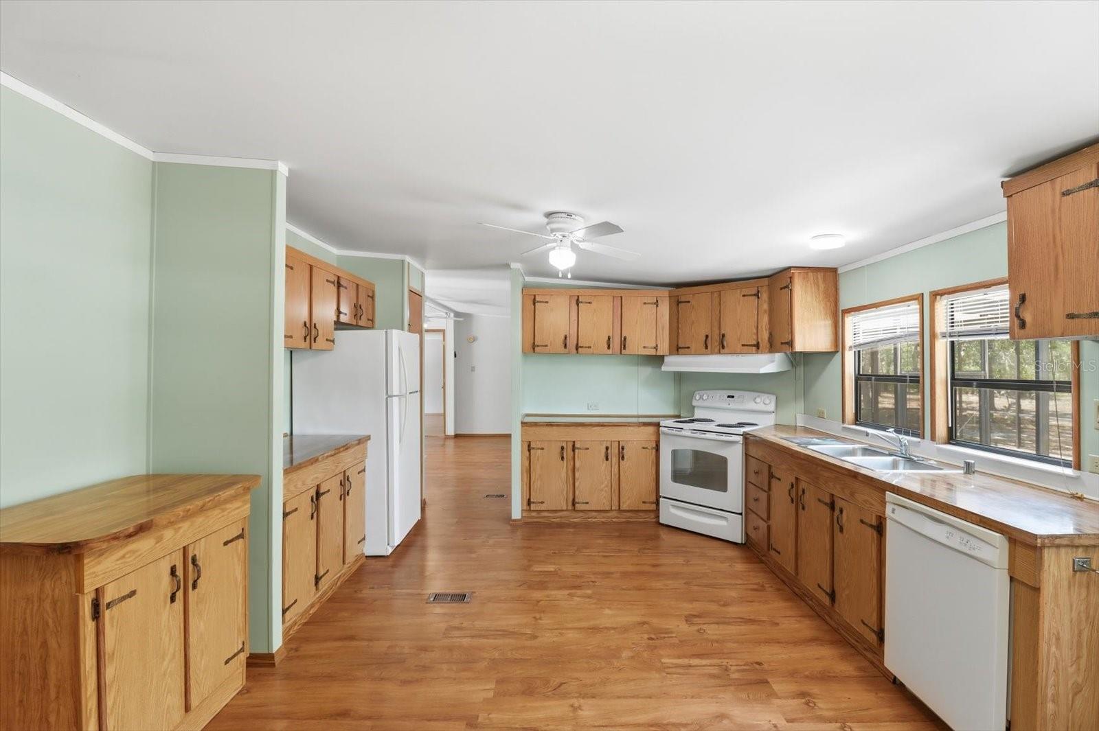 5828 Oldfield Avenue, FL