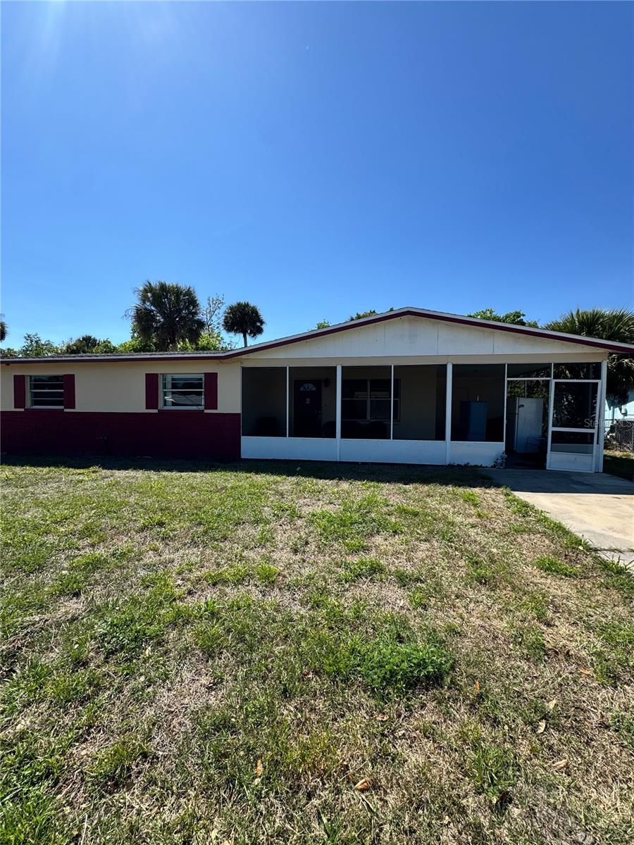 305 Cherry Laurel Avenue, FL