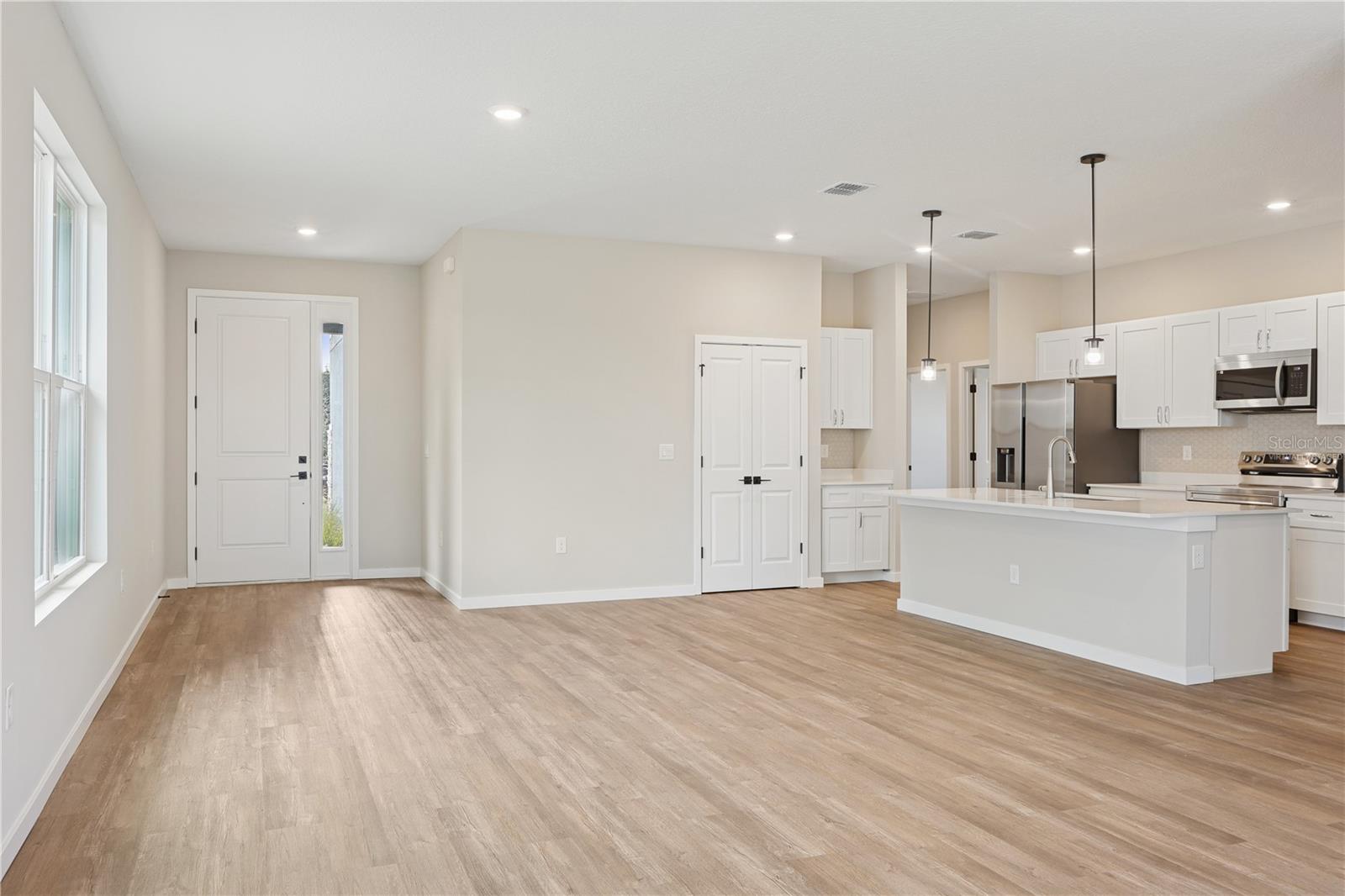 88 Springwood Drive, FL