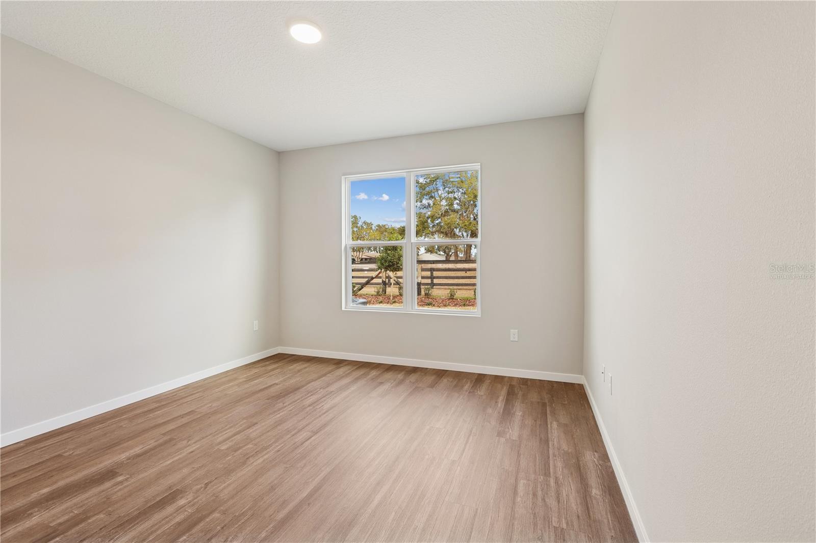 88 Springwood Drive, FL