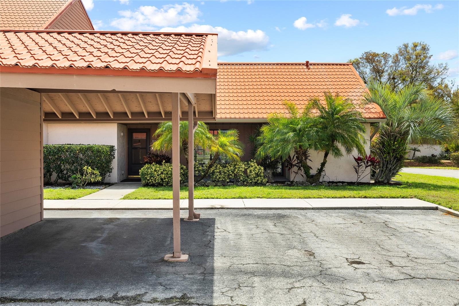 6535 Draw Lane, FL