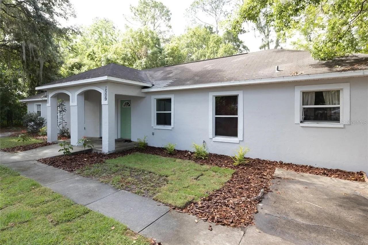 1511 & 1509 5th Ave, FL