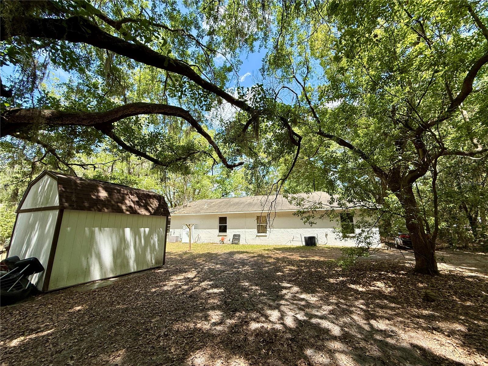 1511 & 1509 5th Ave, FL