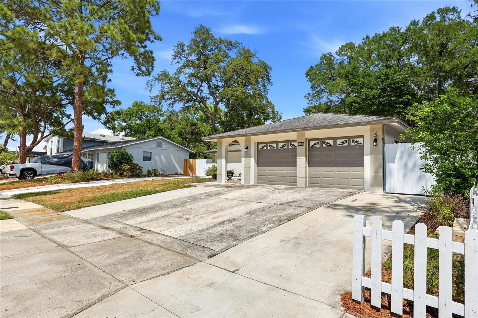 8331 Pocahontas Avenue, FL
