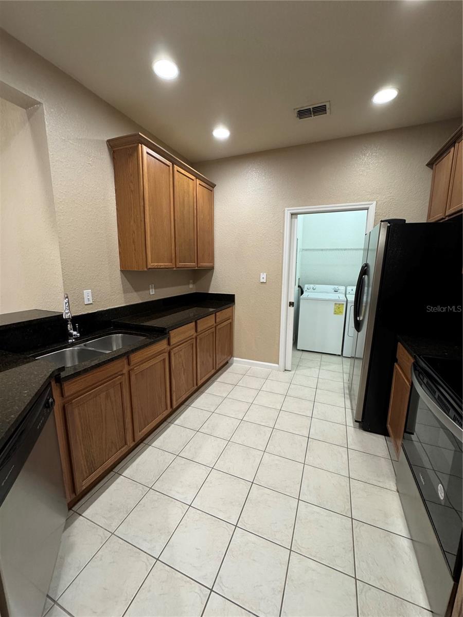 3331 Whitestone Circle, FL