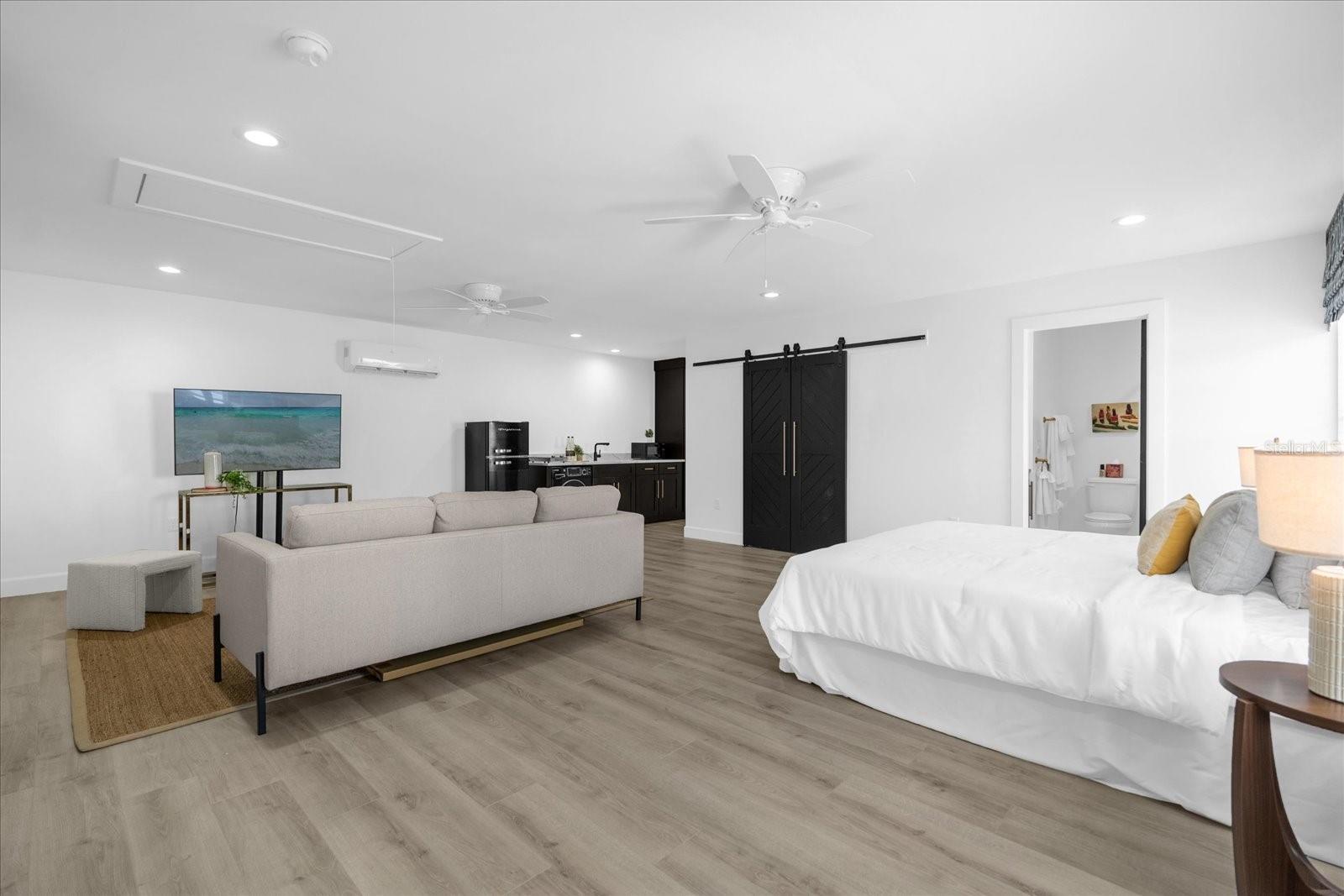 1812 Westmoreland, FL