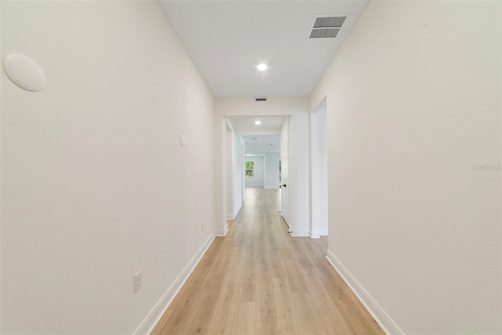5260 Sparrow Tree Point, FL