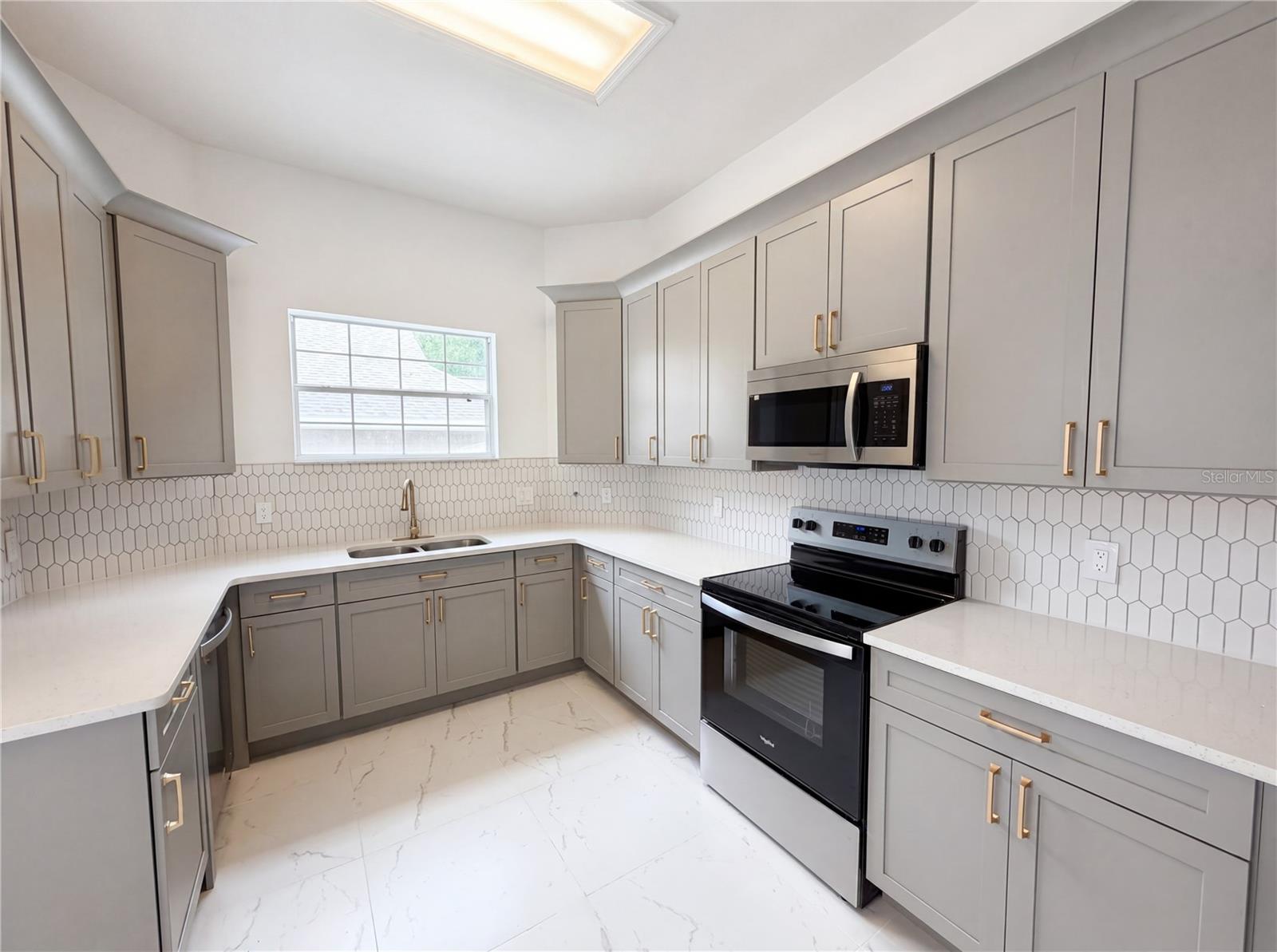 9405 31st Lane, FL