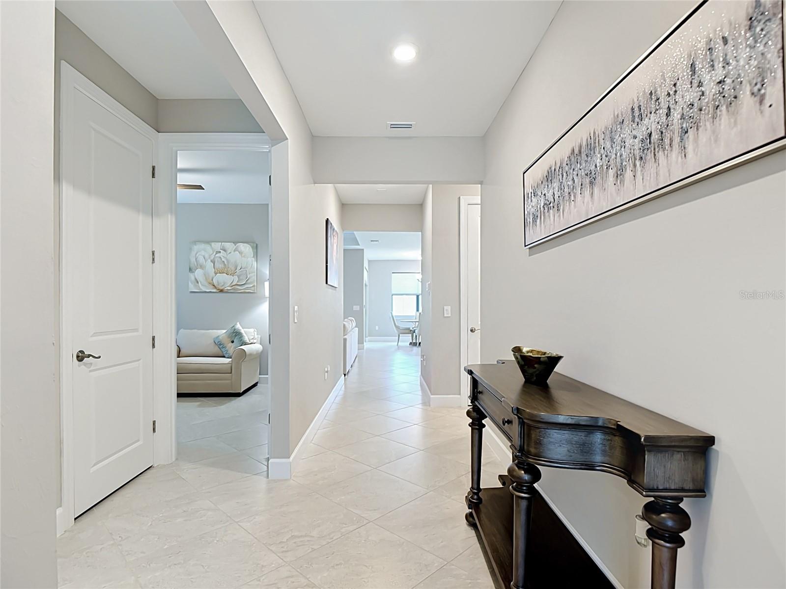 2462 Gabel Oak Drive, FL