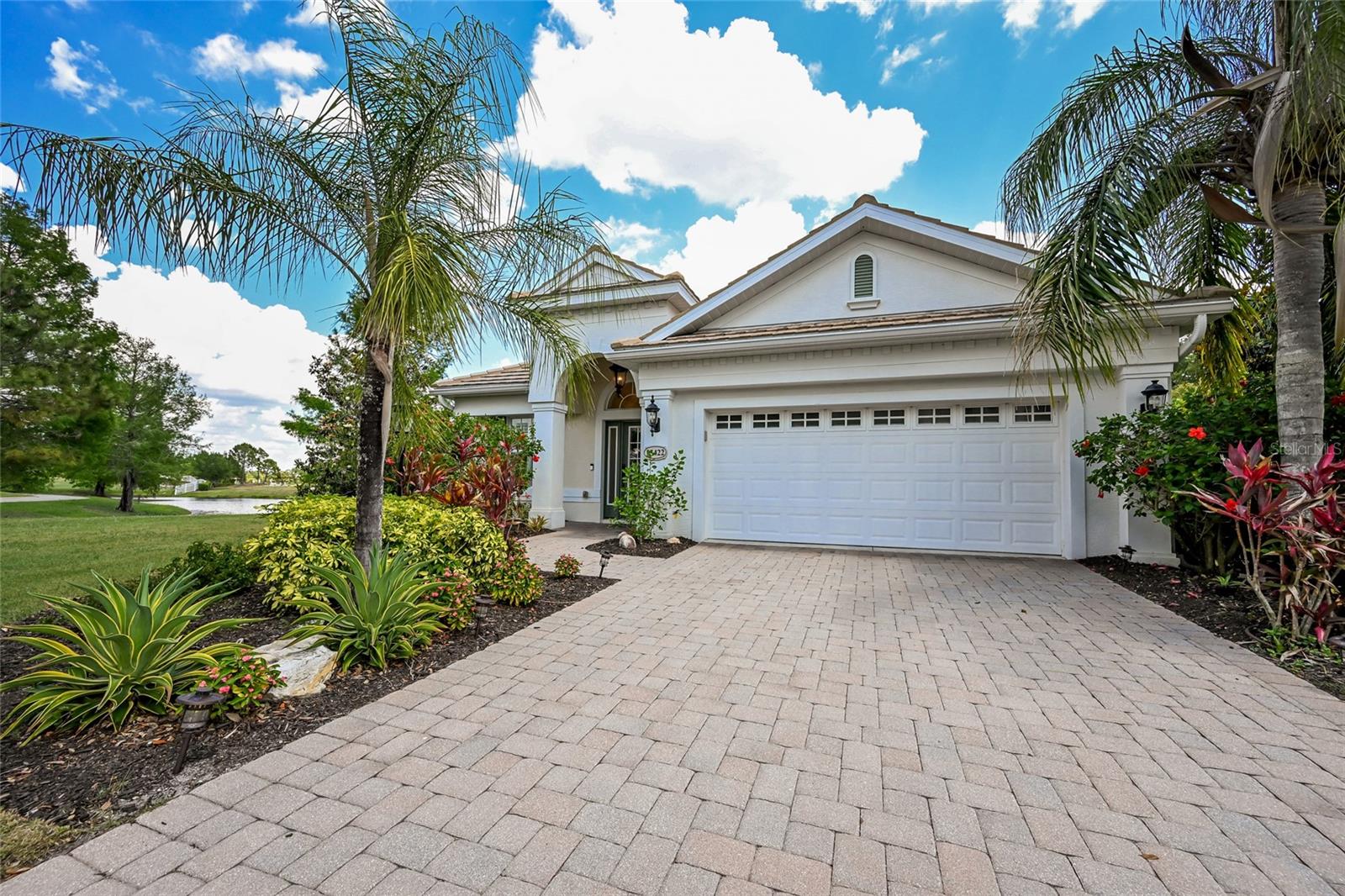 15422 Helmsdale Place, FL