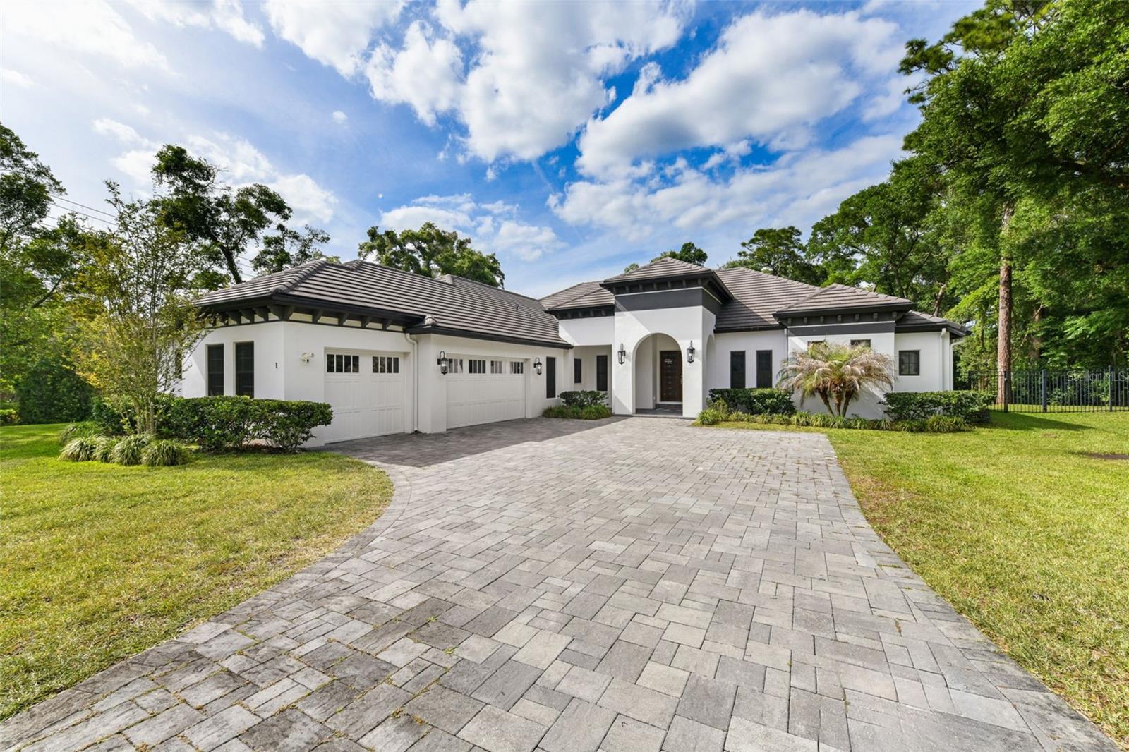 1 Stone Gate, FL