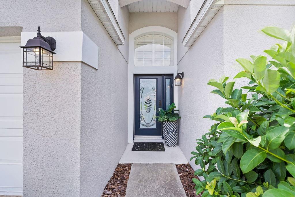 2916 Blooming Alamanda Loop, FL